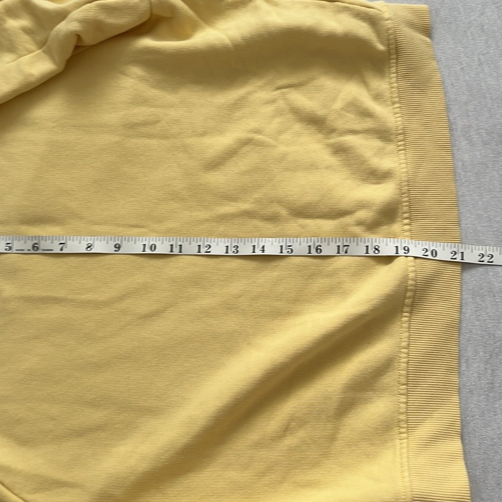 NWOT Wesley Yellow Crewneck, Relaxed Fit  Sweatshirt size L - Picture 5 of 8